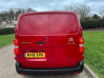 Used Citroen Dispatch 2018 for sale - 77695488: Photo