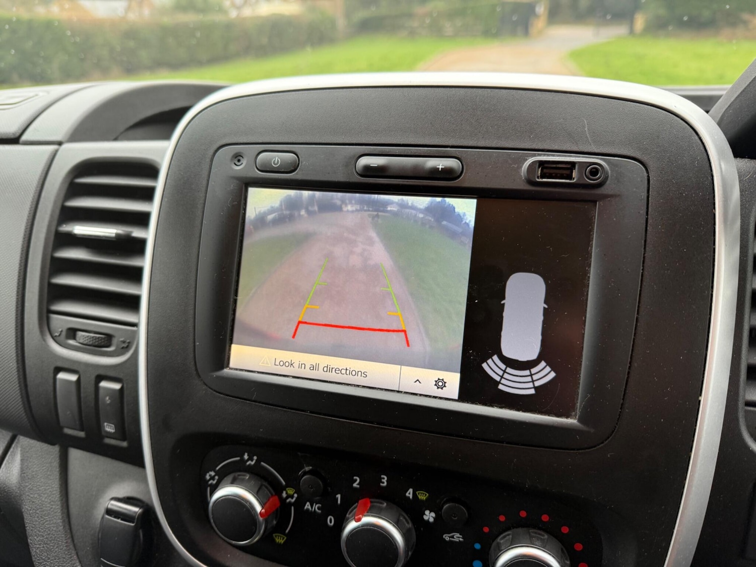 Used Renault Trafic 2021 for sale - 77425466: Photo 17