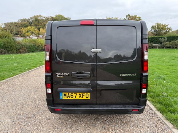 Used Renault Trafic 2017 for sale - 76306666: Photo 10