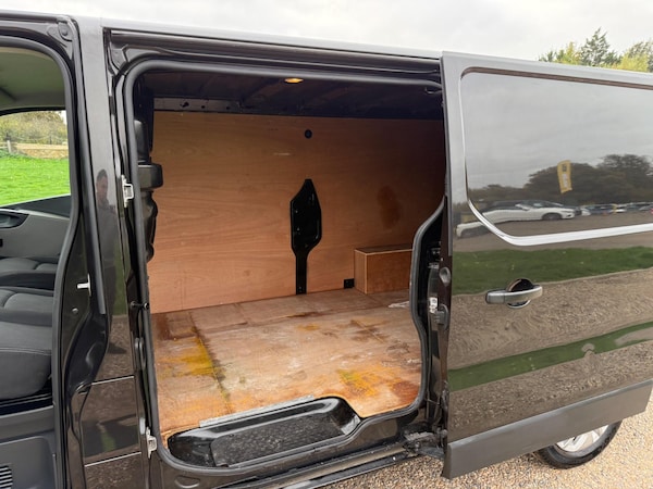 Used Renault Trafic 2017 for sale - 76306666: Photo 12