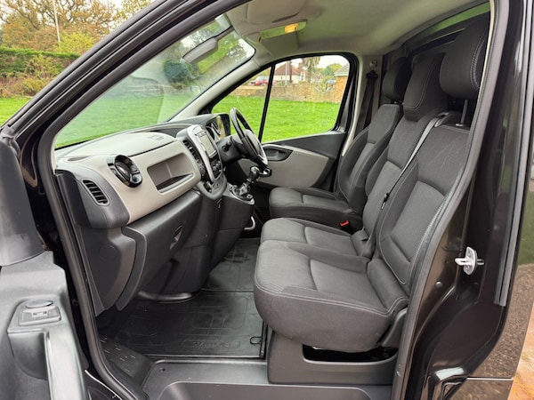 Used Renault Trafic 2017 for sale - 76306666: Photo 13