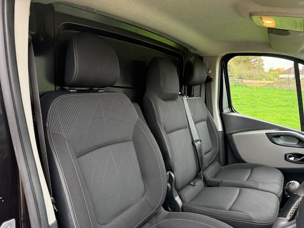 Used Renault Trafic 2017 for sale - 76306666: Photo 15