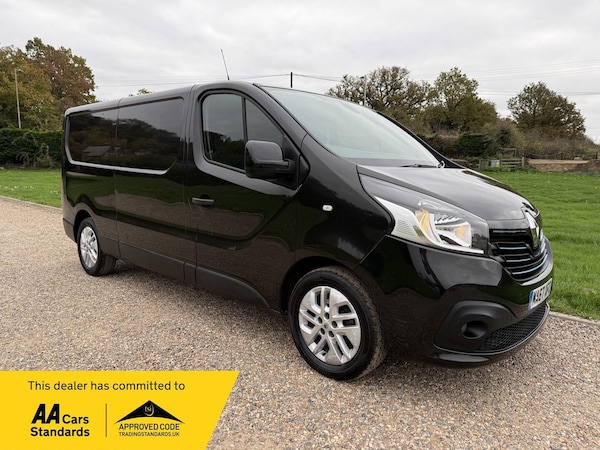 Used Renault Trafic 2017 for sale - 76306666: Photo 1