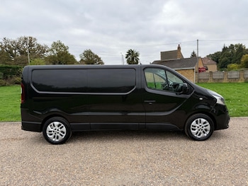 Used Renault Trafic 2017 for sale - 76306666: Photo 2