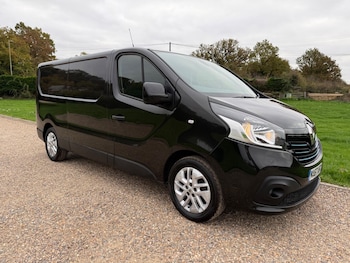 Used Renault Trafic 2017 for sale - 76306666: Photo 3