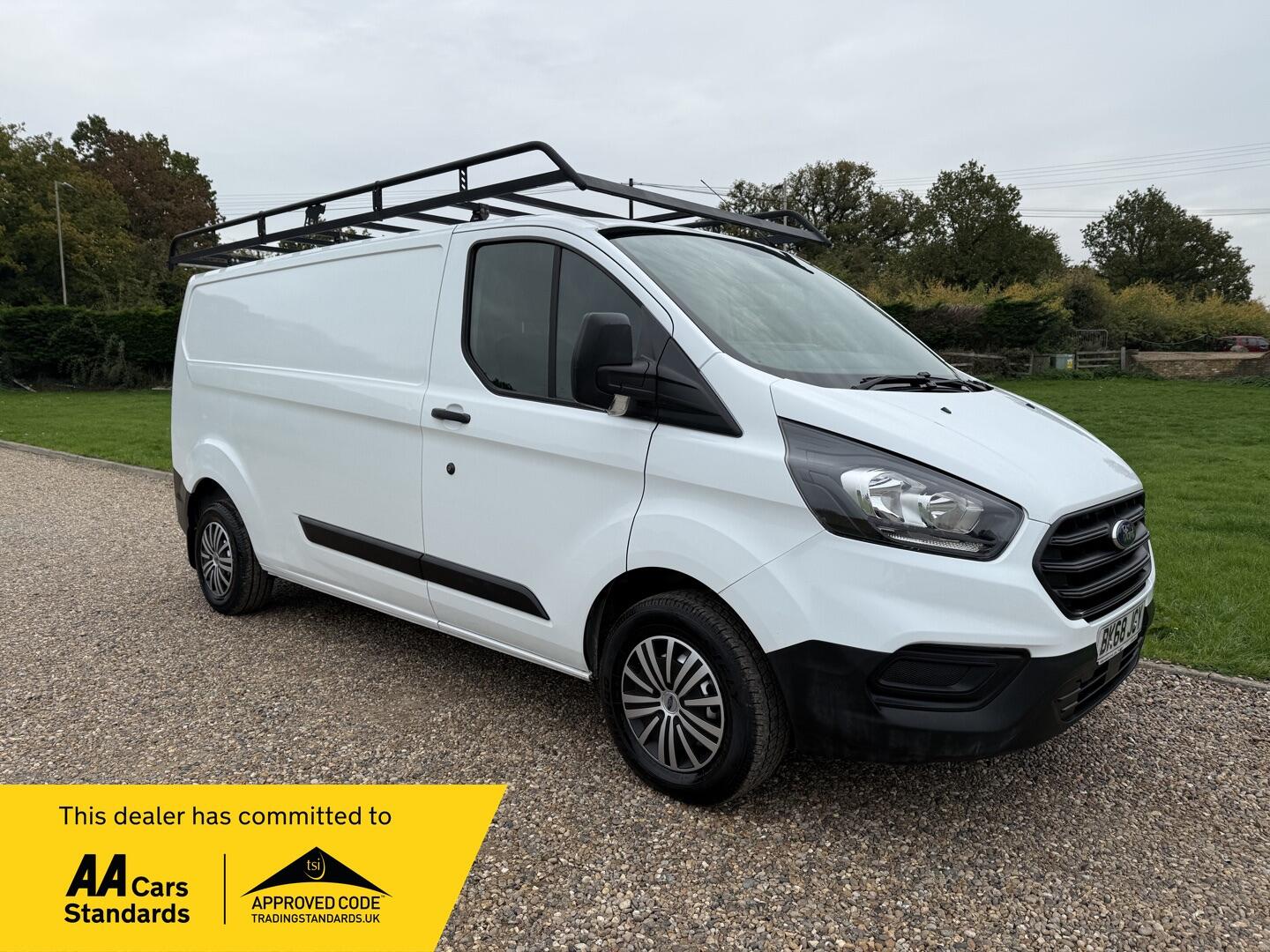 Used Ford Transit Custom 2018 for sale - 76136882: Photo 1