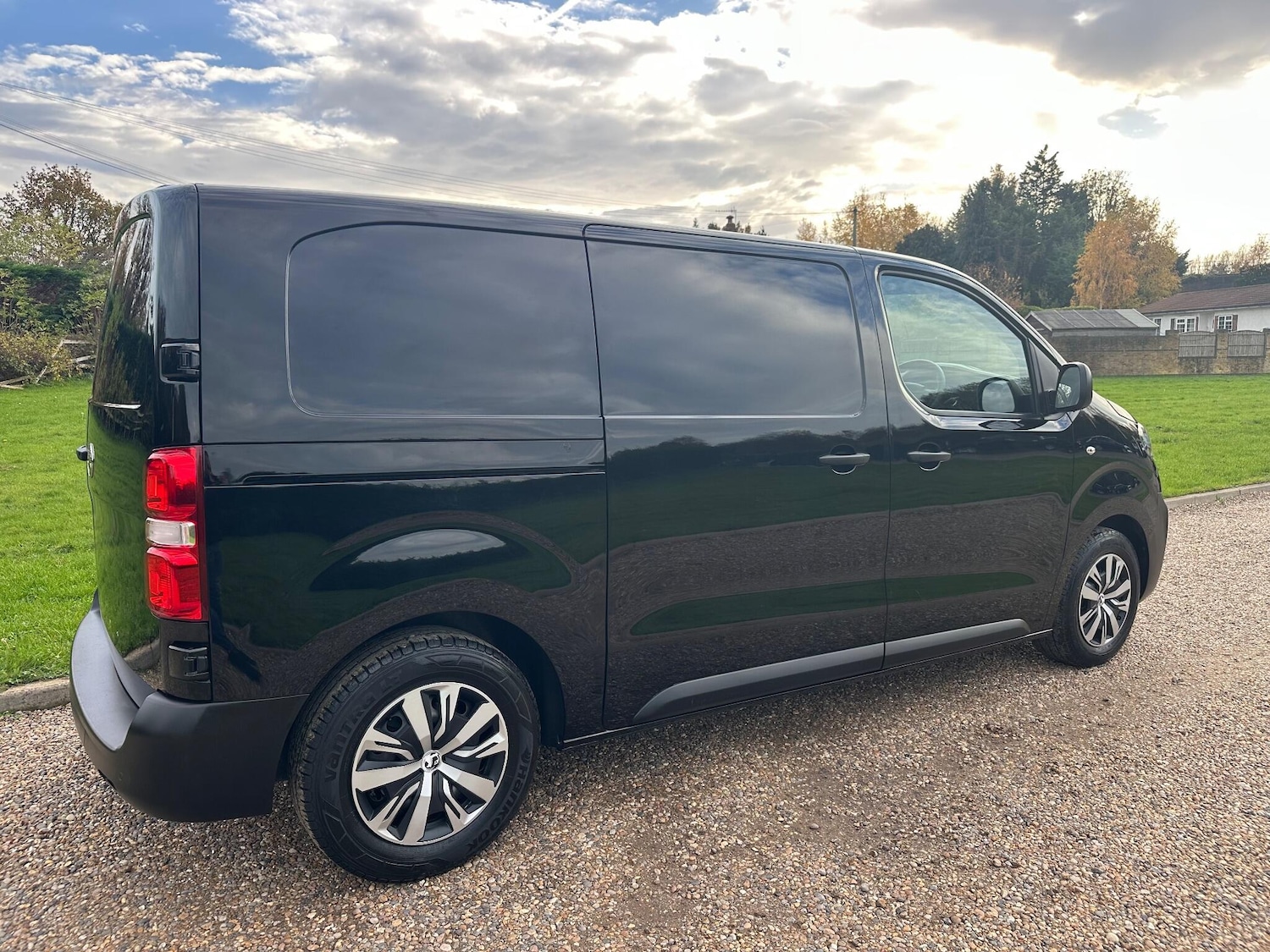 Used Vauxhall Vivaro 2022 for sale - 76484533: Photo 8