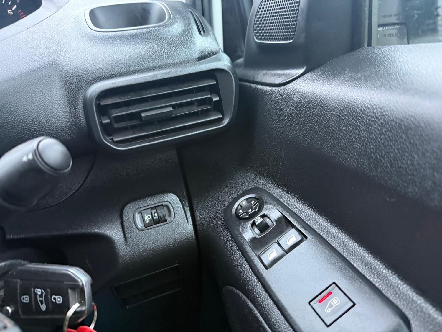 Used Peugeot Partner for sale - 77066759: Photo 15