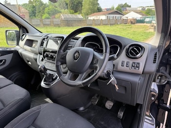 Used Renault Trafic 2019 for sale - 78751688: Photo