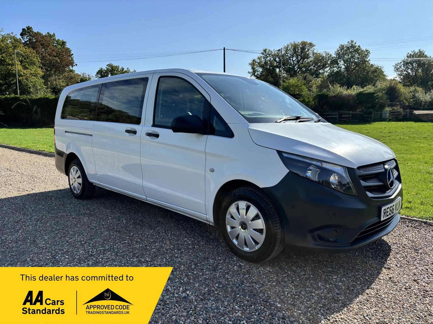 Used Mercedes-Benz Vito 2016 for sale - 76012608: Photo 1