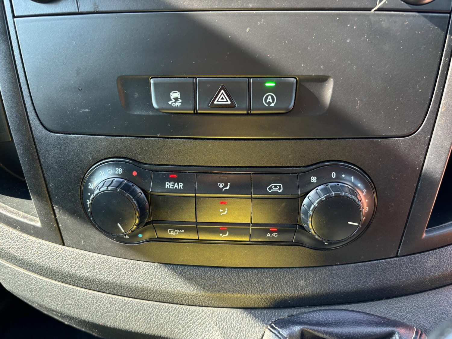 Used Mercedes-Benz Vito 2016 for sale - 76012608: Photo 2