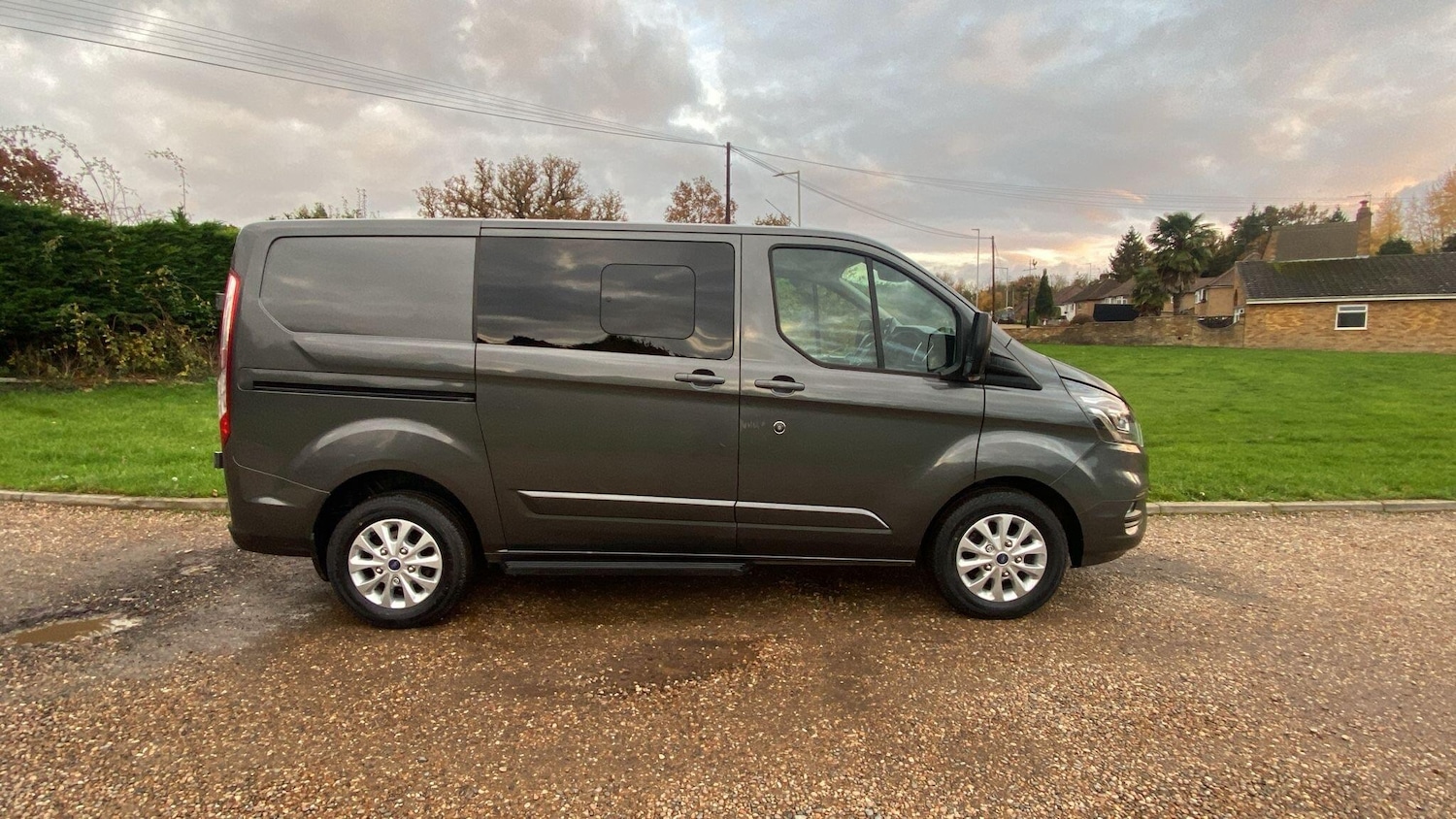 Used Ford Transit Custom 2019 for sale - 76499510: Photo 2