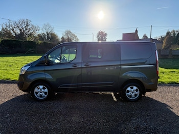 Used Ford Transit Custom 2017 for sale - 76657064: Photo