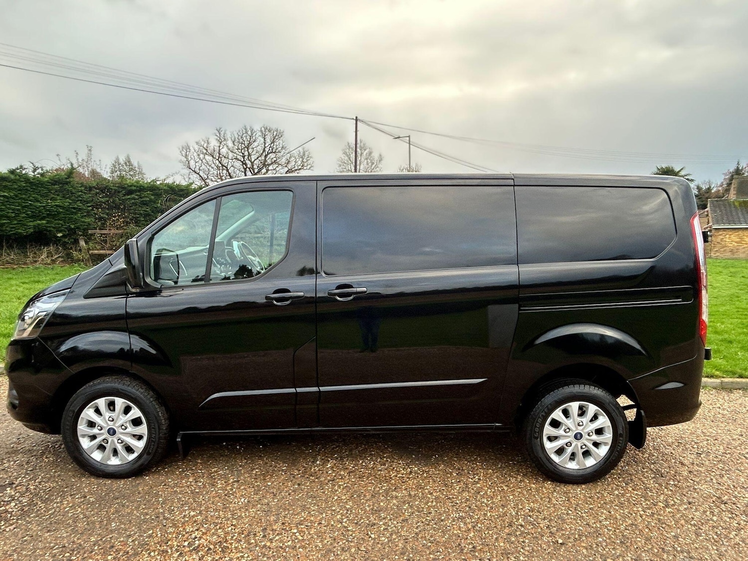 Used Ford Transit Custom 2021 for sale - 76849924: Photo 2