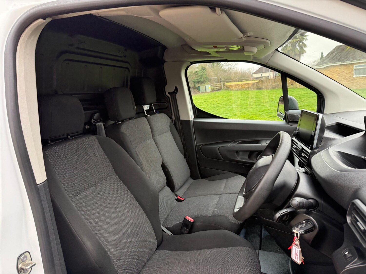 Used Peugeot Partner 2021 for sale - 77537459: Photo 9