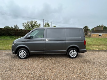 Used Volkswagen Transporter 2019 for sale - 78549212: Photo