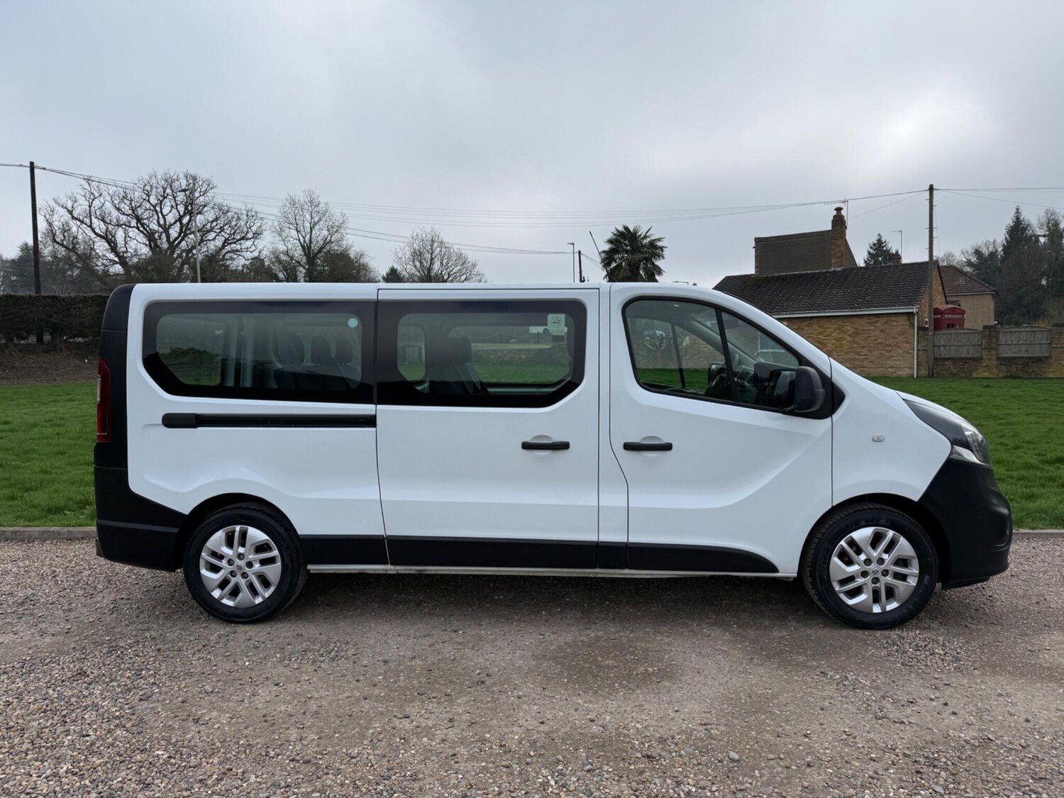 Used Vauxhall Vivaro for sale - 77769423: Photo 3