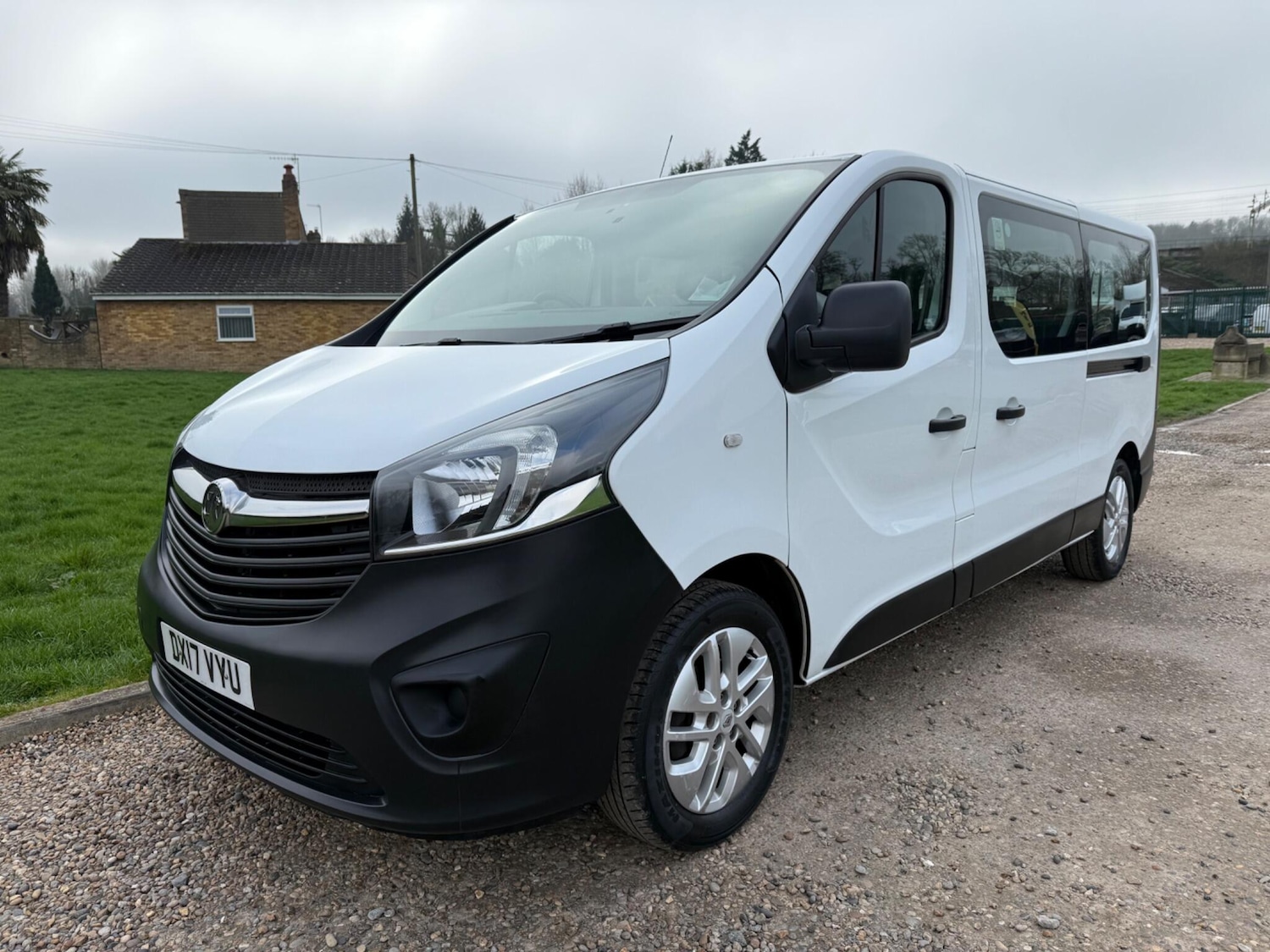 Used Vauxhall Vivaro for sale - 77769423: Photo 9