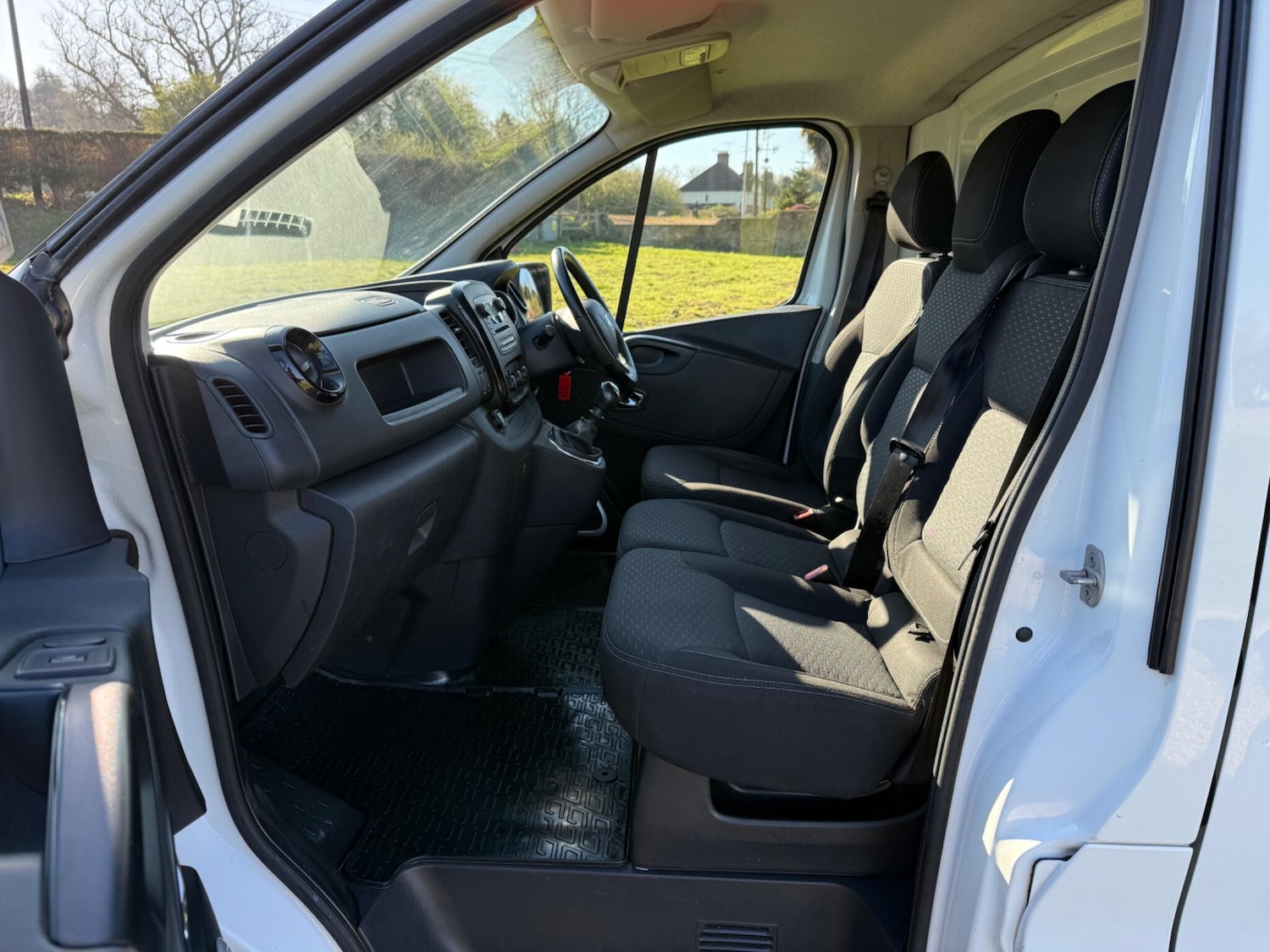 Used Vauxhall Vivaro 2017 for sale - 78156865: Photo 19