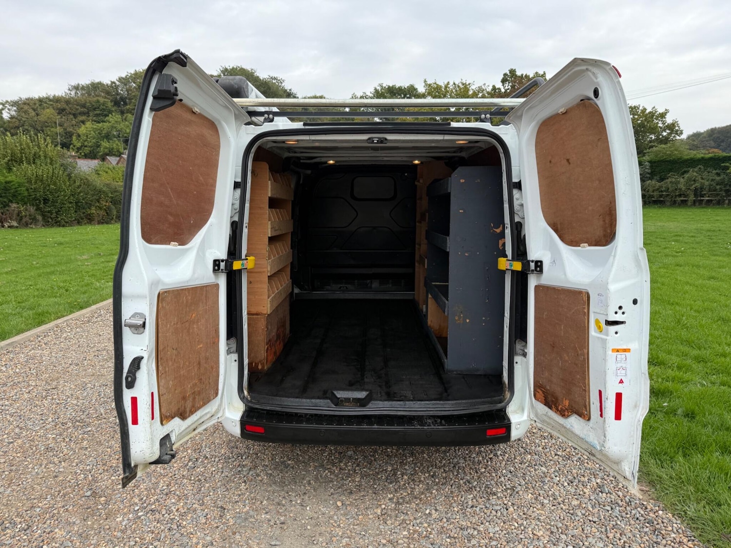 Used Ford Transit Custom 2019 for sale - 76964701: Photo 11