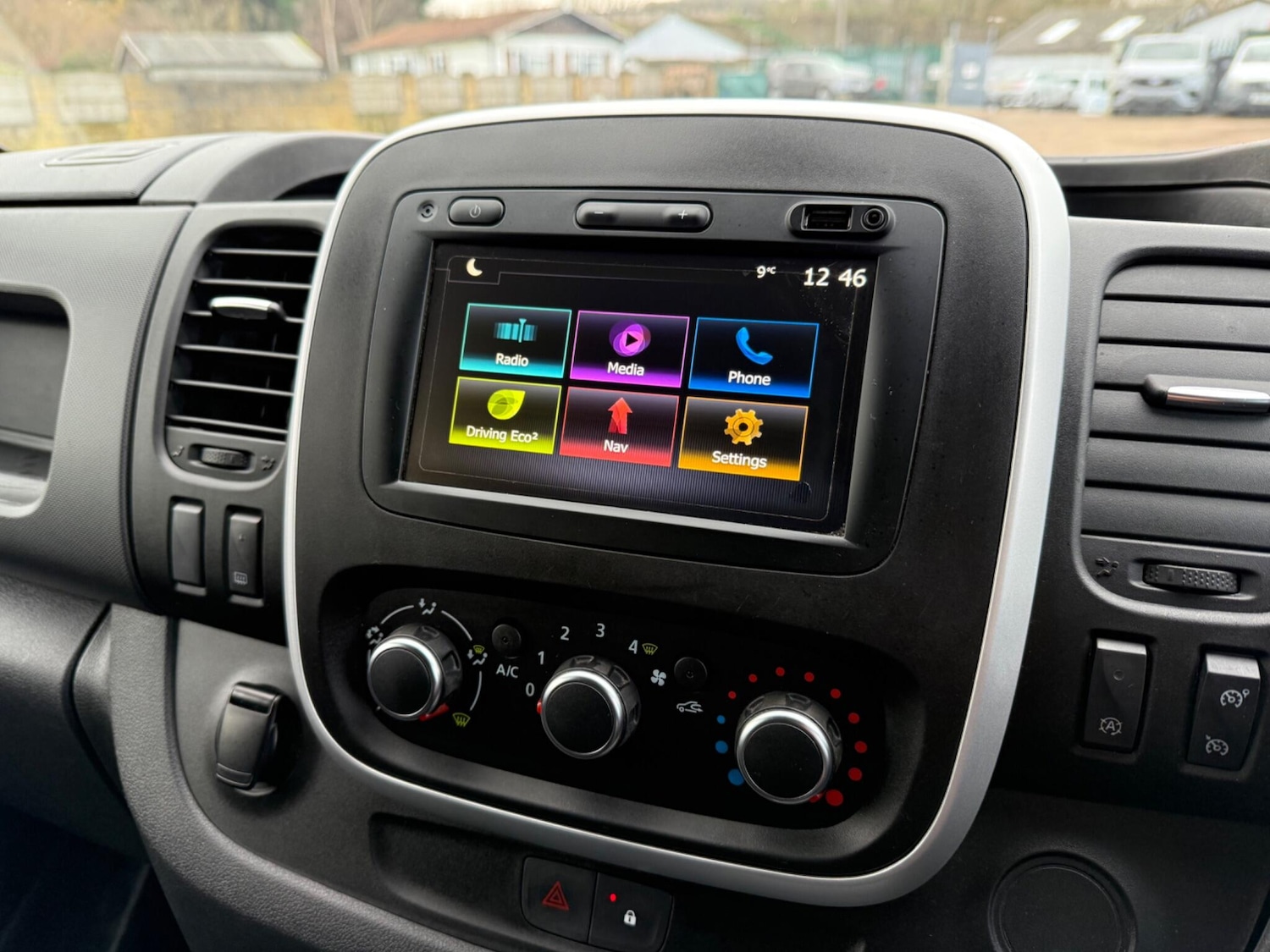 Used Renault Trafic 2021 for sale - 76953131: Photo 18