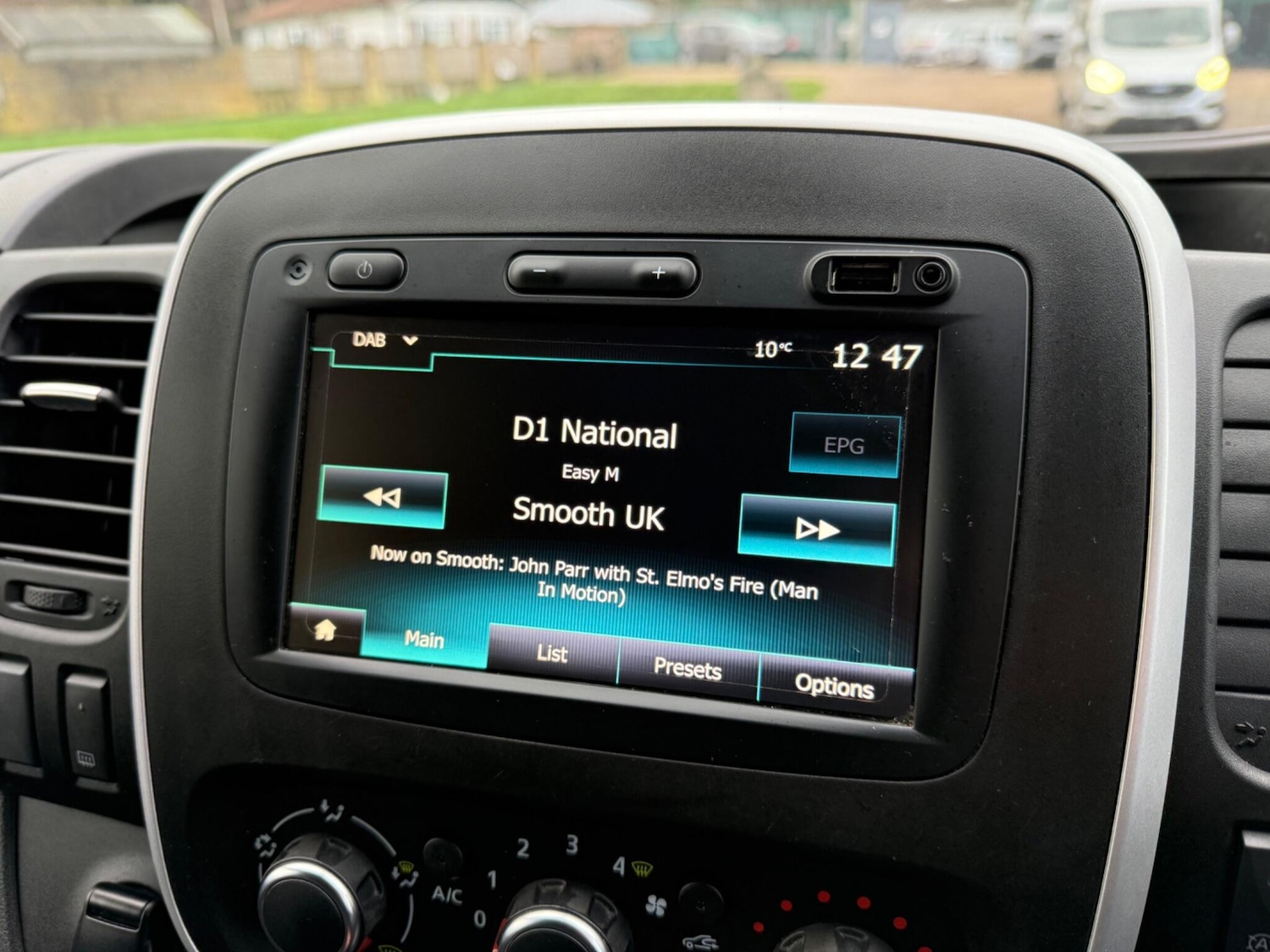 Used Renault Trafic 2021 for sale - 76953131: Photo 24