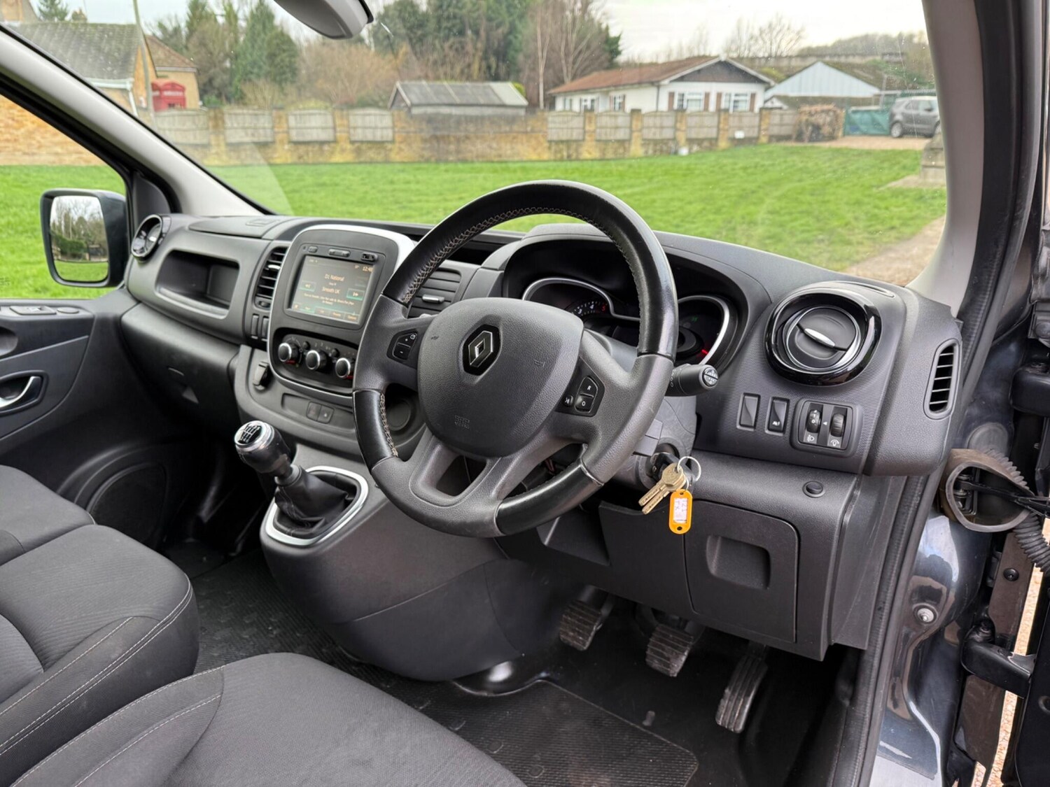 Used Renault Trafic 2021 for sale - 76953131: Photo 3