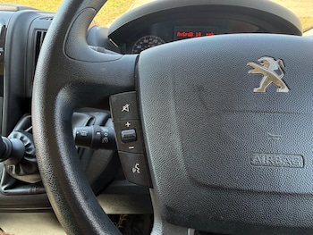Used Peugeot Boxer 2023 for sale - 79520344: Photo