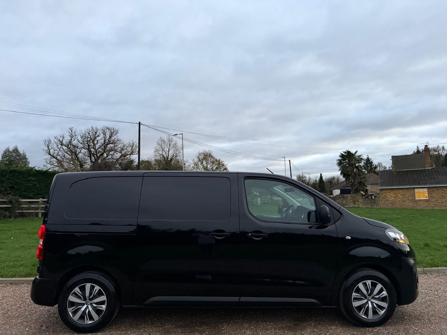 Used Vauxhall Vivaro 2022 for sale - 76645929: Photo 6