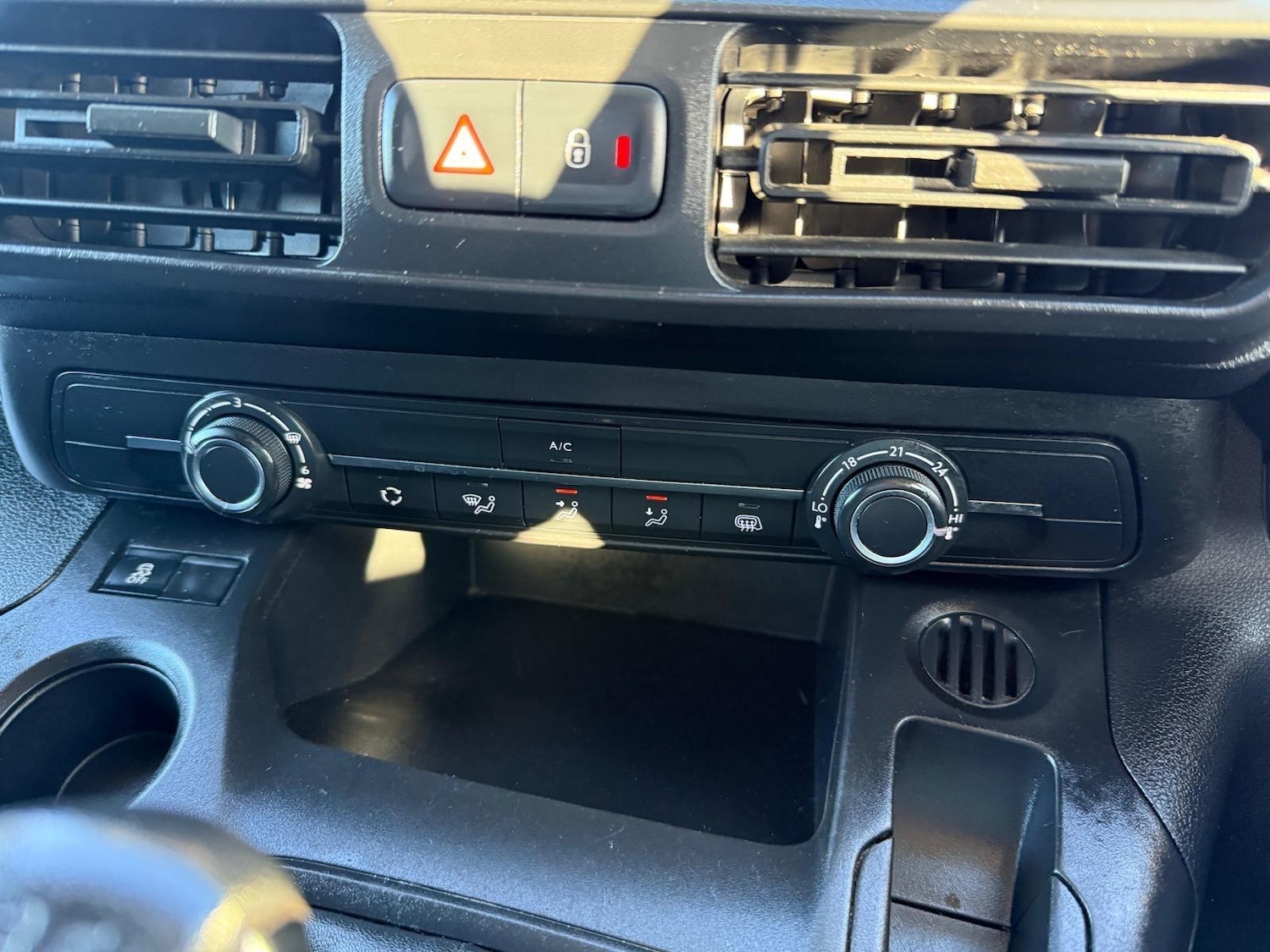 Used Vauxhall Combo 2019 for sale - 77057240: Photo 23