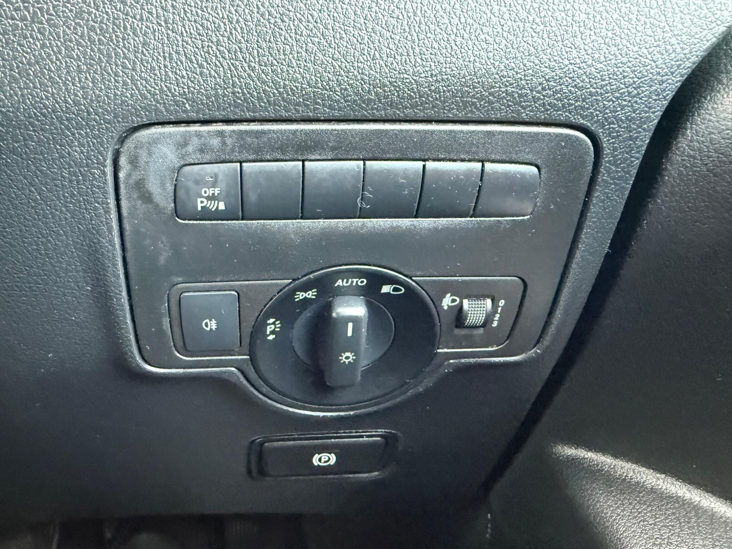 Used Mercedes-Benz Vito 2020 for sale - 77425908: Photo 23