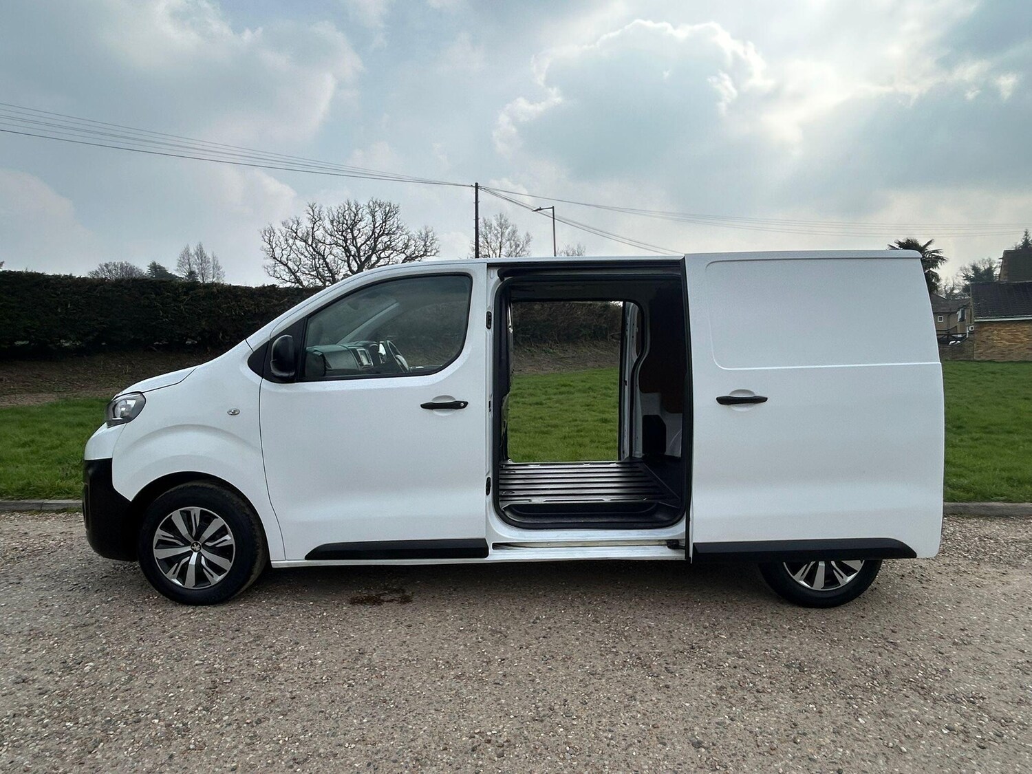 Used Peugeot Expert 2019 for sale - 77992912: Photo 5