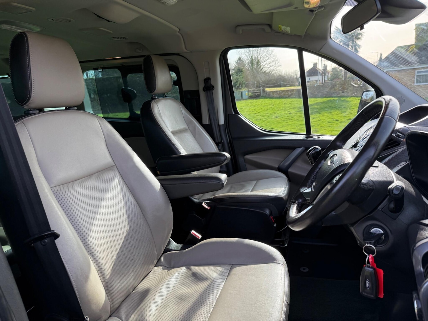 Used Ford Tourneo Custom 2016 for sale - 77586208: Photo 18