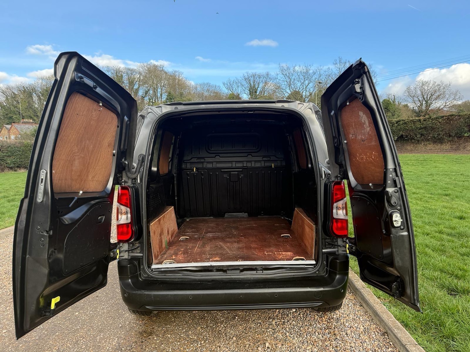 Used Peugeot Partner 2021 for sale - 77559188: Photo 19