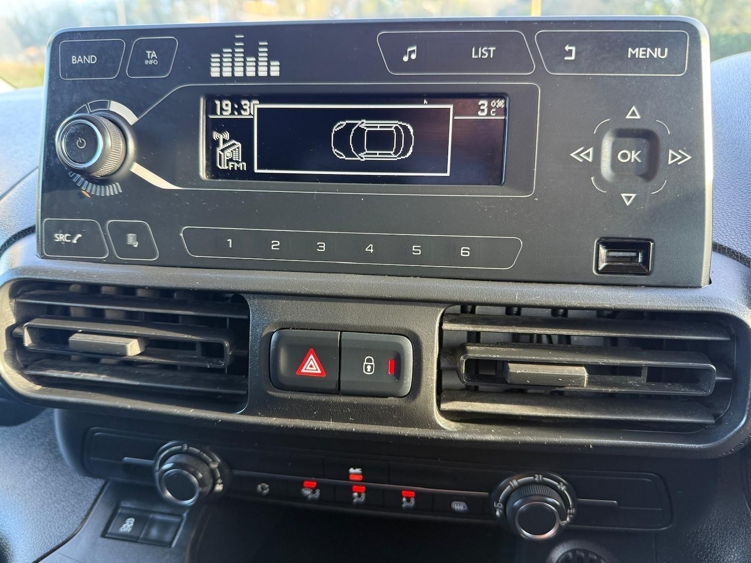 Used Vauxhall Combo 2019 for sale - 77358464: Photo 18