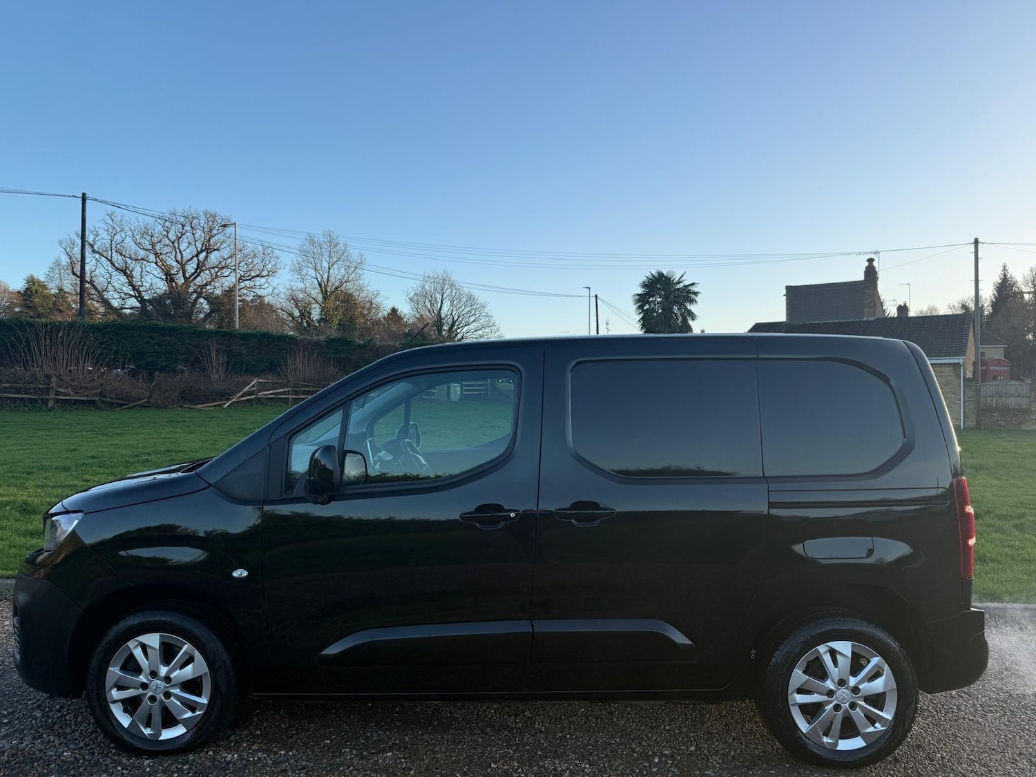 Used Peugeot Partner for sale - 77057349: Photo 2