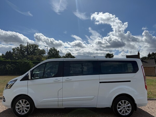 Used Ford Tourneo Custom 2019 for sale - 75719488: Photo 2