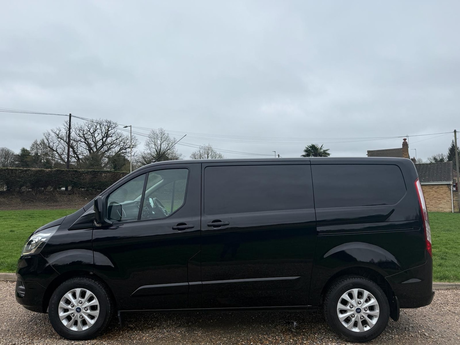 Used Ford Transit Custom 2018 for sale - 77633115: Photo 2