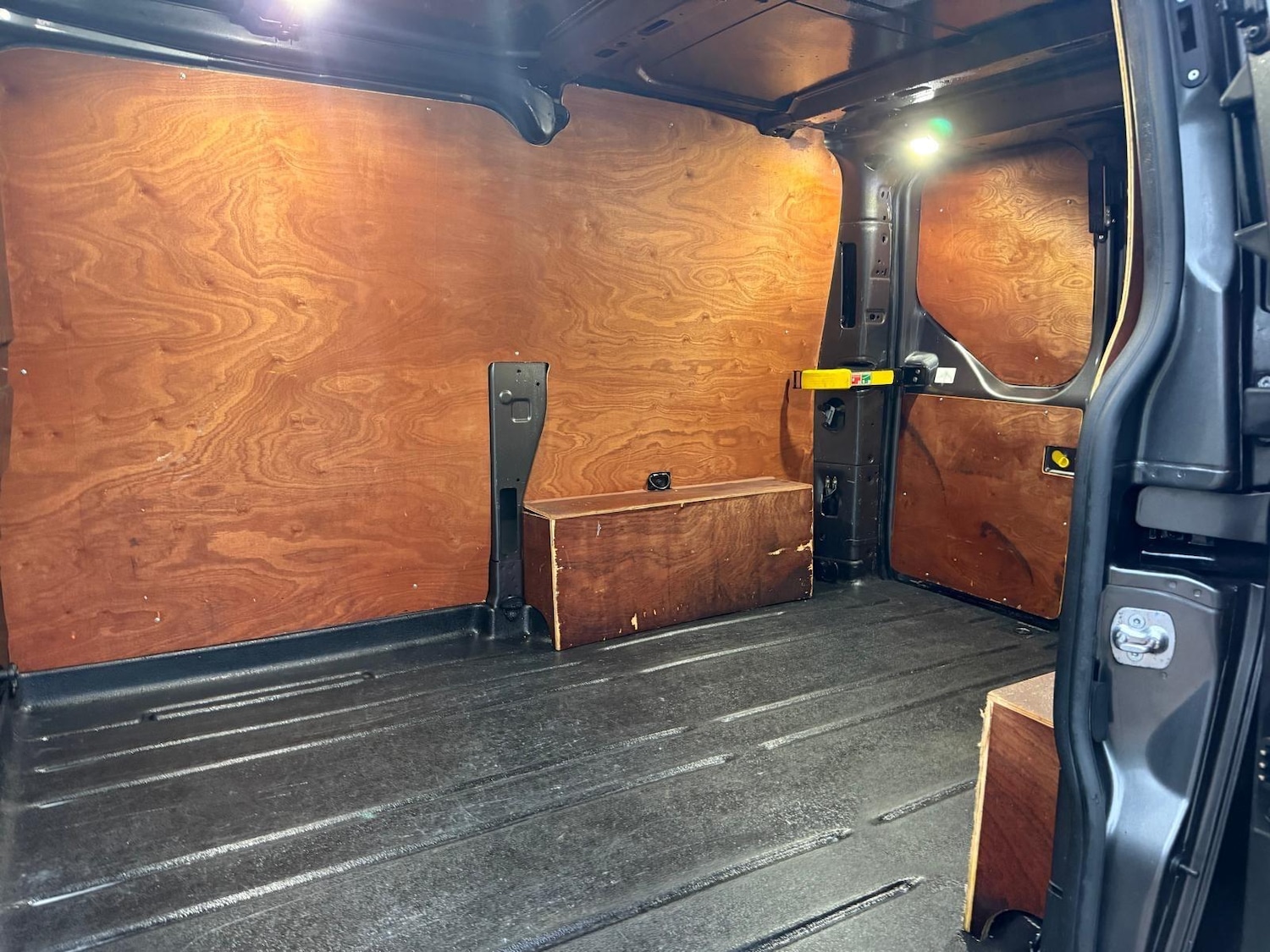 Used Ford Transit Custom 2020 for sale - 77456417: Photo 21