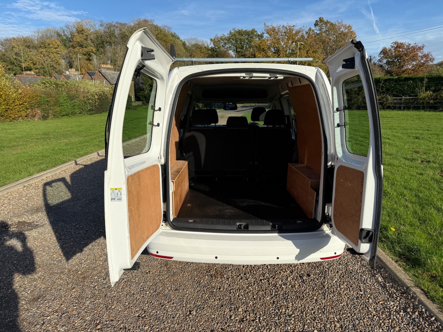 Used Volkswagen Caddy Maxi 2017 for sale - 76472783: Photo 12