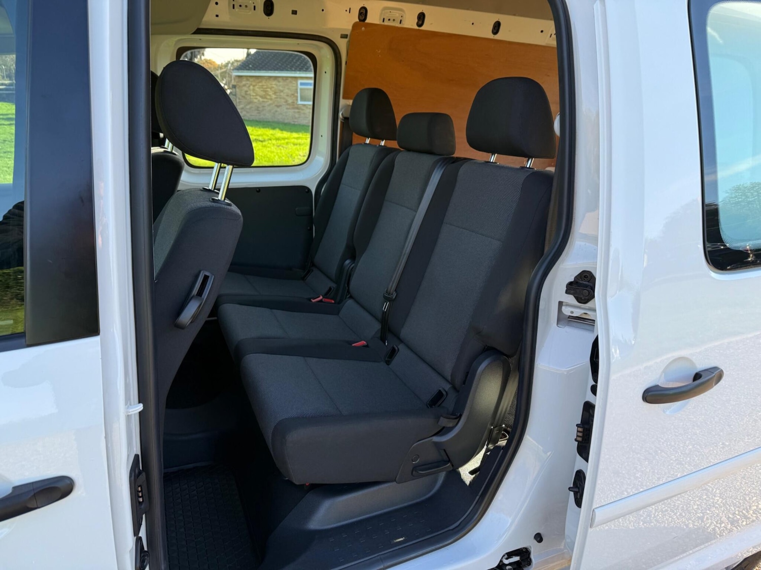 Used Volkswagen Caddy Maxi 2017 for sale - 76472783: Photo 13