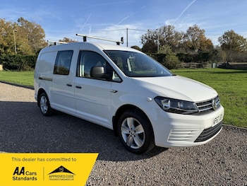 Used Volkswagen Caddy Maxi 2017 for sale - 76472783: Photo