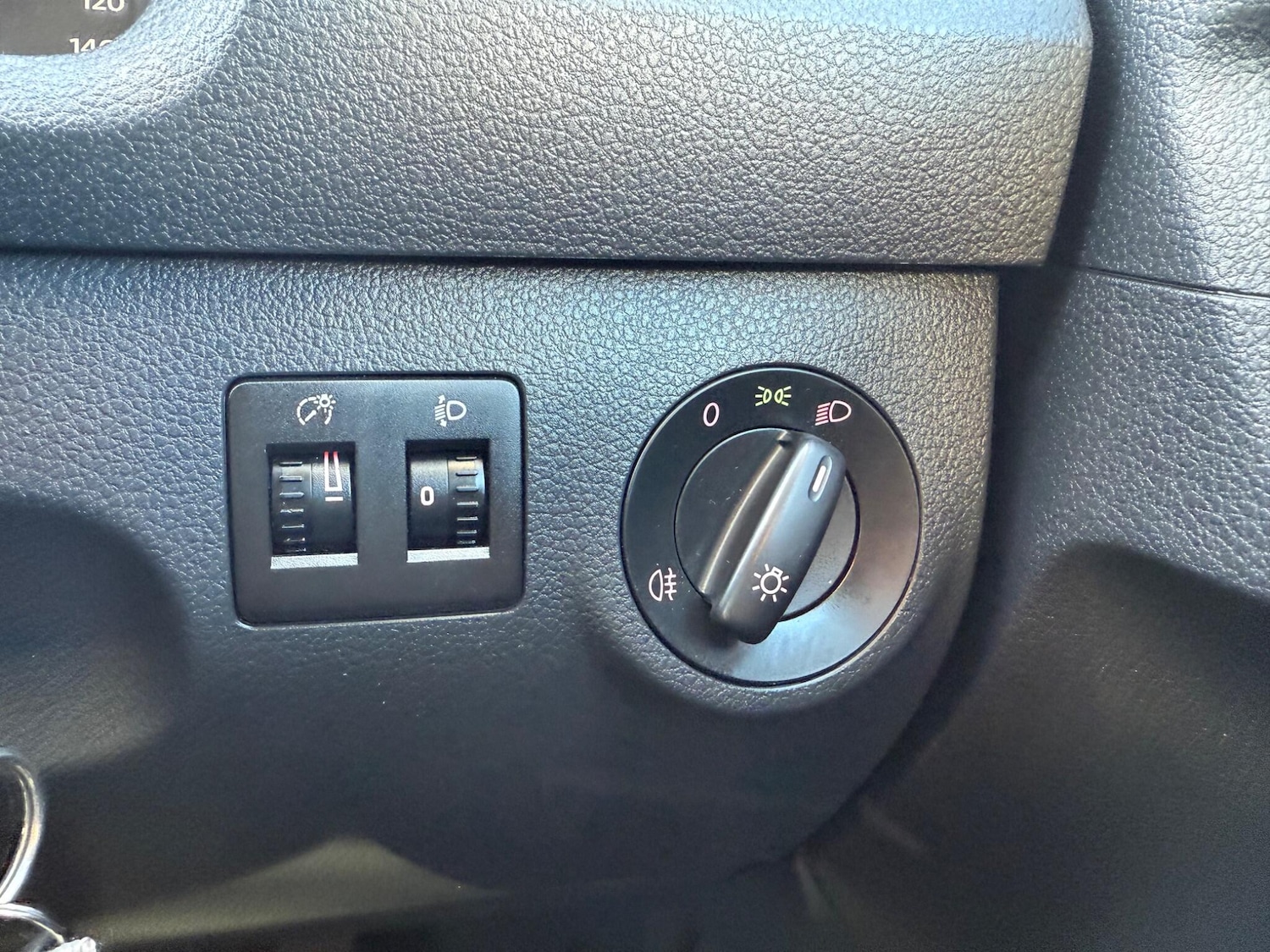 Used Volkswagen Caddy Maxi 2017 for sale - 76472783: Photo 20