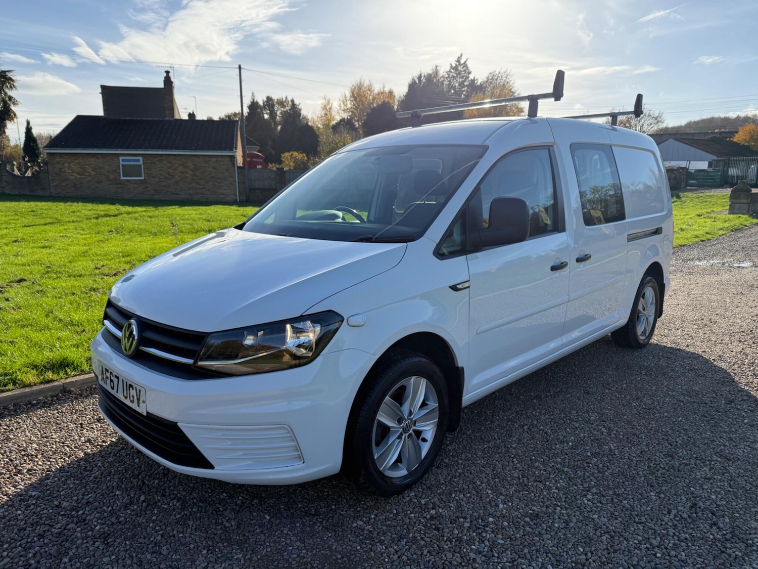 Used Volkswagen Caddy Maxi 2017 for sale - 76472783: Photo 9