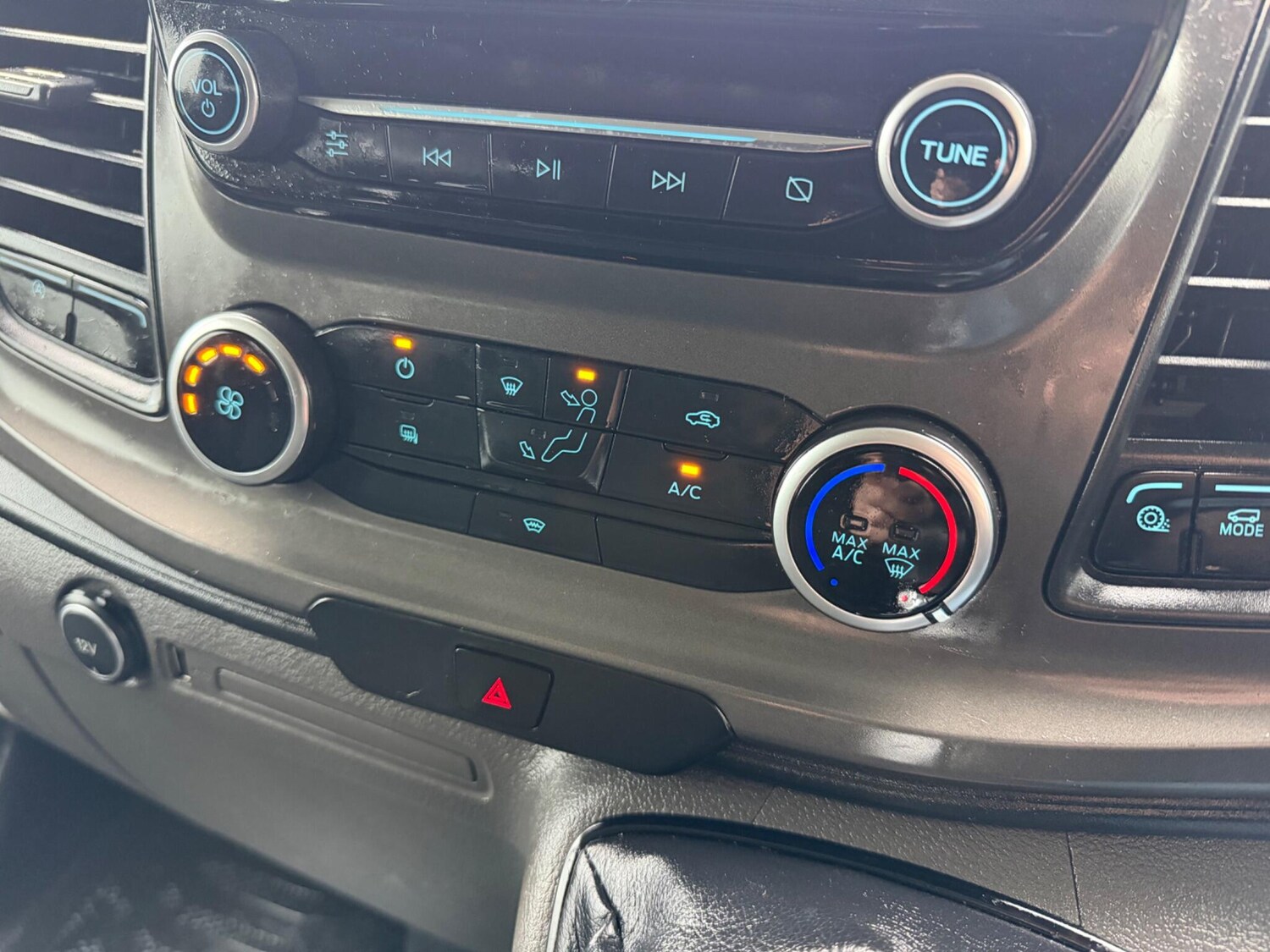 Used Ford Transit Custom 2020 for sale - 77612097: Photo 21