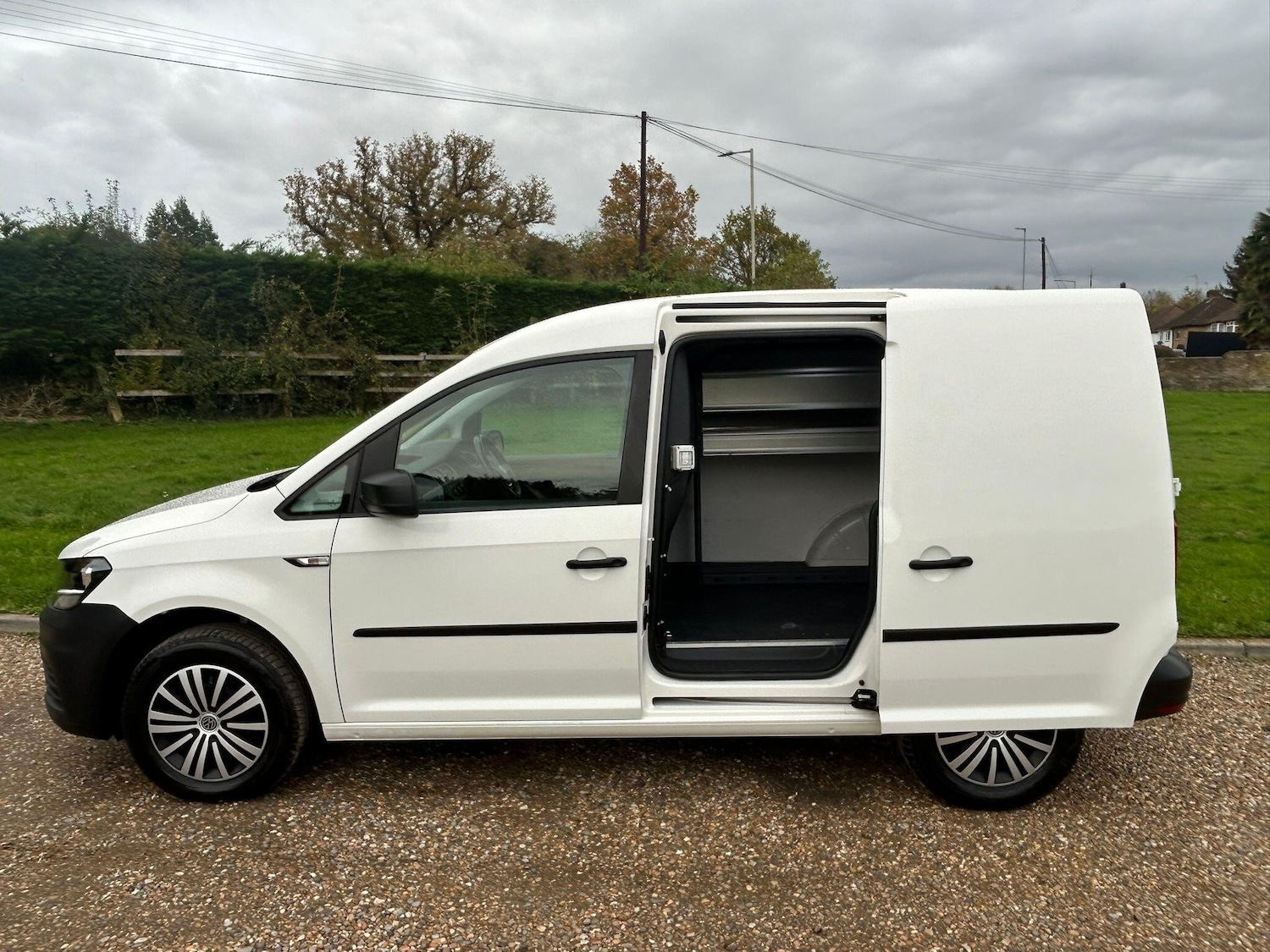 Used Volkswagen Caddy 2020 for sale - 76433010: Photo 2