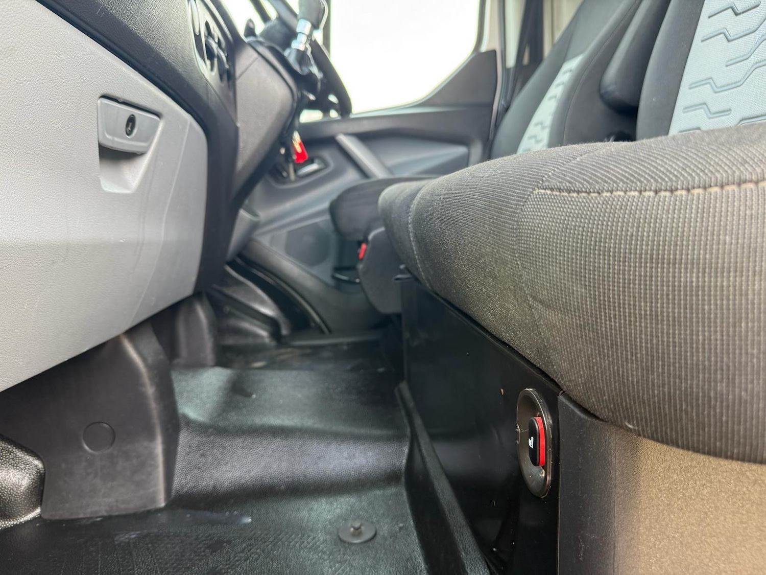 Used Ford Transit Custom 2016 for sale - 77970325: Photo 17