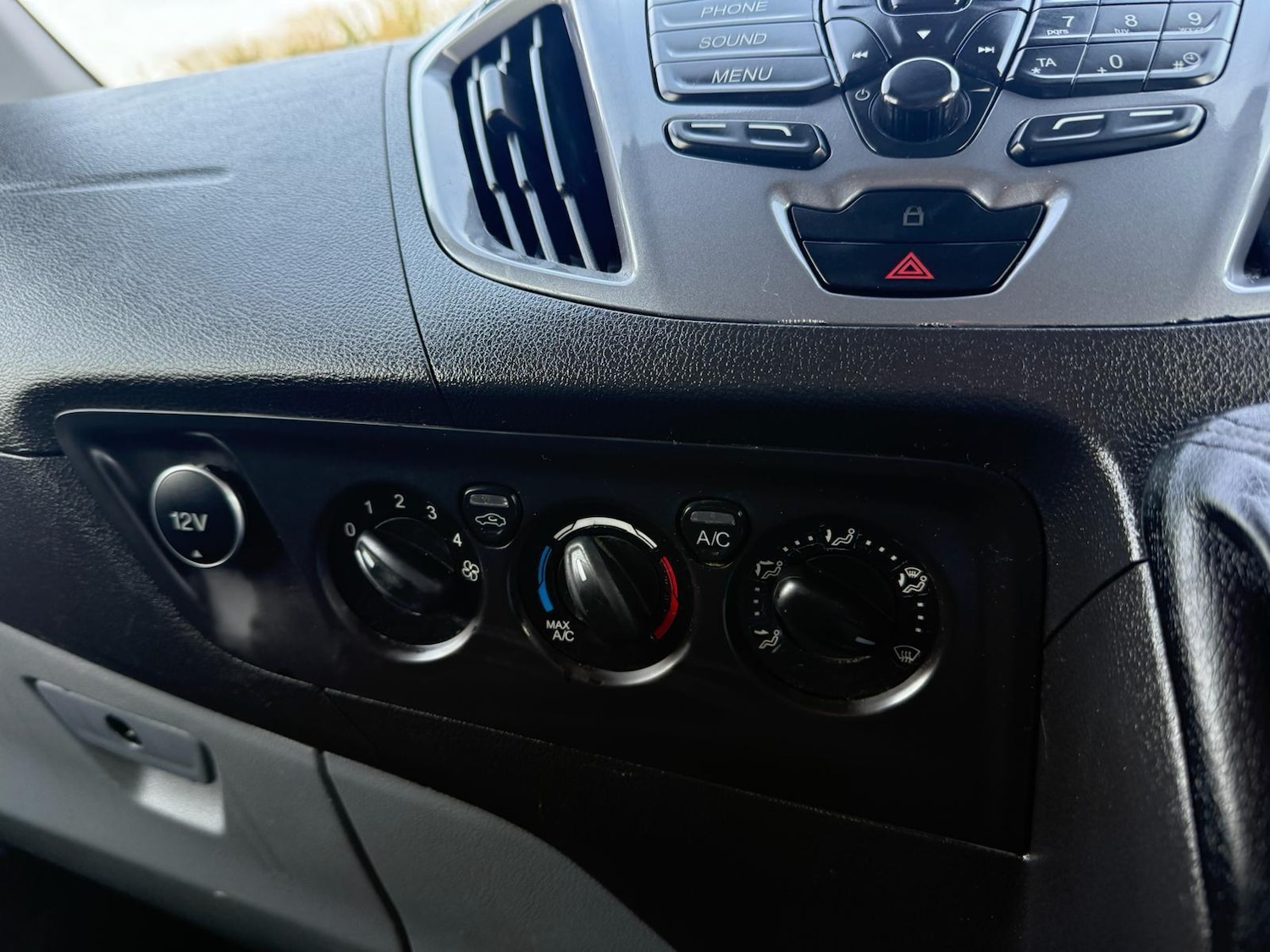 Used Ford Transit Custom 2016 for sale - 77970325: Photo 24