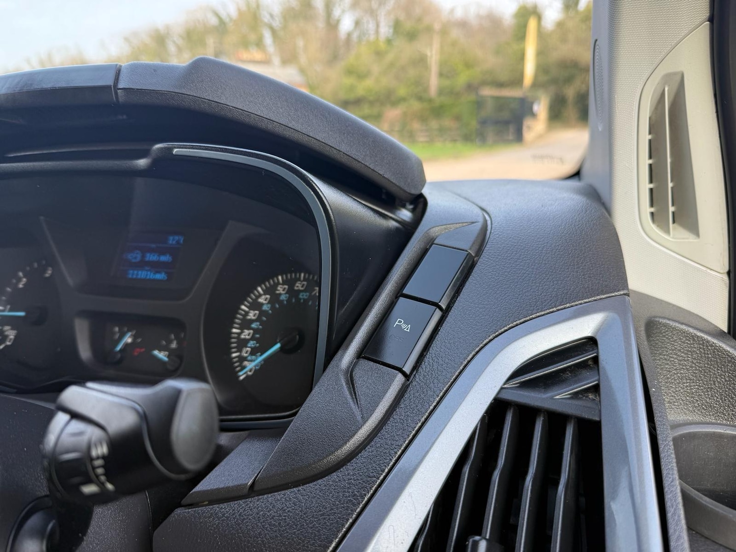 Used Ford Transit Custom 2016 for sale - 77970325: Photo 26