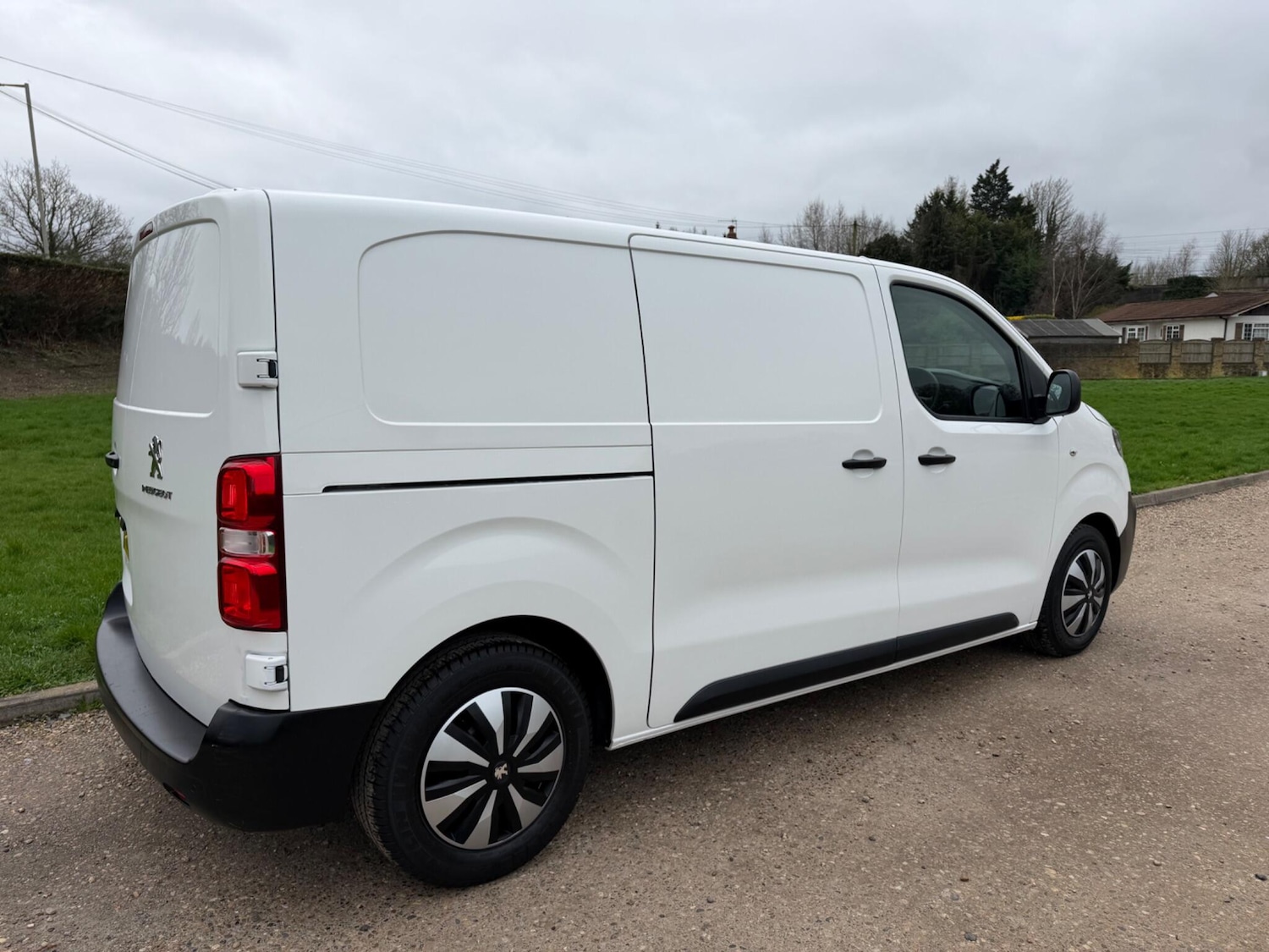 Used Peugeot Expert 2022 for sale - 77854007: Photo 10